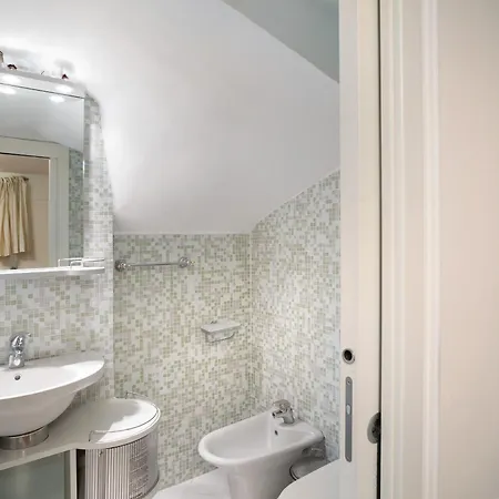 Caroleo Оспедалетти